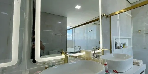 Espelho Decorativo com LED